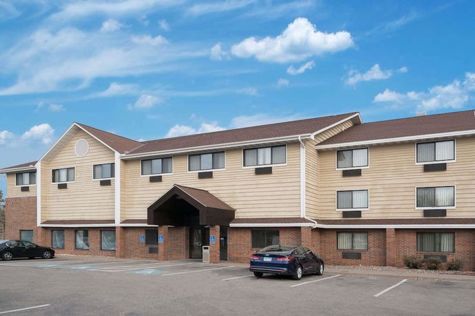 Imagen general del Hotel Baymont By Wyndham Bloomington Msp Airport. Foto 2