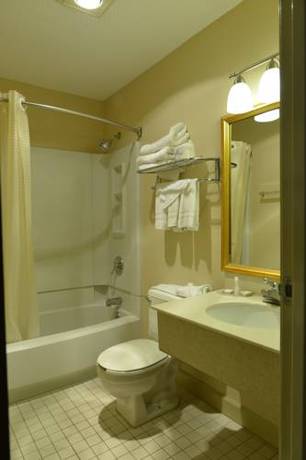Imagen de la habitación del Hotel Baymont By Wyndham Branford/new Haven. Foto 4