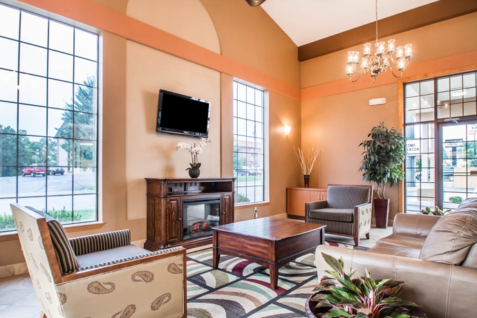 Imagen de los interiores del Hotel Baymont By Wyndham Branson Thousand Hills. Foto 14