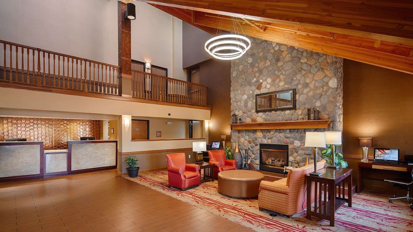 Imagen de los interiores del Hotel Baymont By Wyndham Brooklyn Center, Brooklyn Center. Foto 18