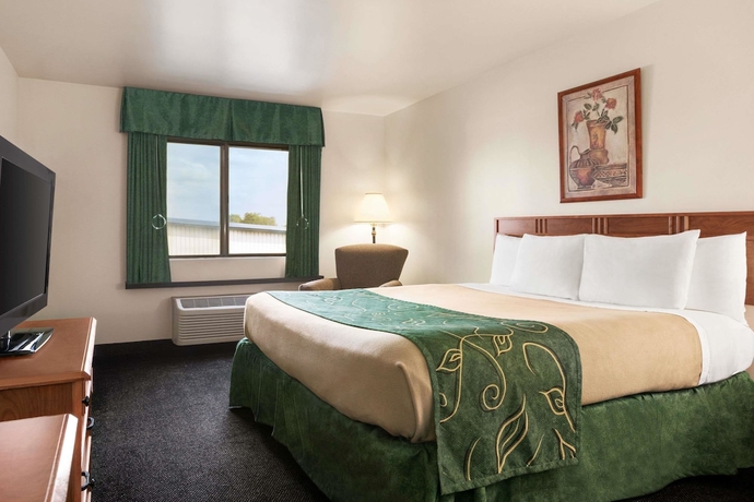Imagen de la habitación del Hotel Baymont By Wyndham Buffalo. Foto 4