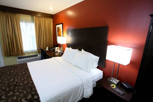 Imagen de la habitación del Hotel Baymont By Wyndham Cedar City. Foto 8