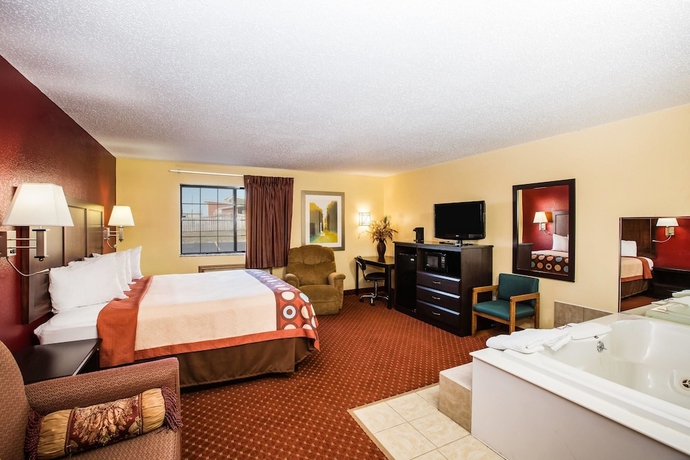 Imagen de la habitación del Hotel Baymont By Wyndham Cedar Rapids. Foto 7