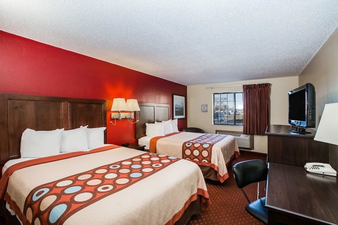 Imagen de la habitación del Hotel Baymont By Wyndham Cedar Rapids. Foto 10