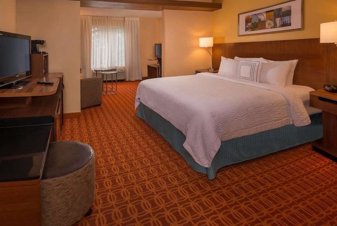 Imagen de la habitación del Hotel Baymont By Wyndham Chambersburg. Foto 9