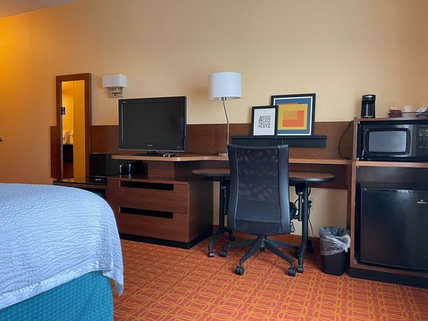 Imagen de la habitación del Hotel Baymont By Wyndham Chambersburg. Foto 12