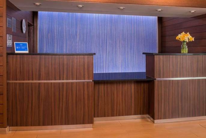Imagen de los interiores del Hotel Baymont By Wyndham Chambersburg. Foto 19
