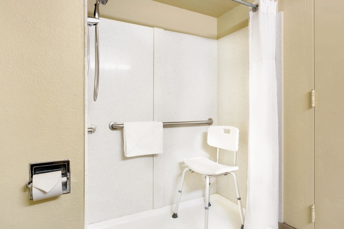 Imagen de la habitación del Hotel Baymont By Wyndham Charlotte Airport North / I-85 North. Foto 11