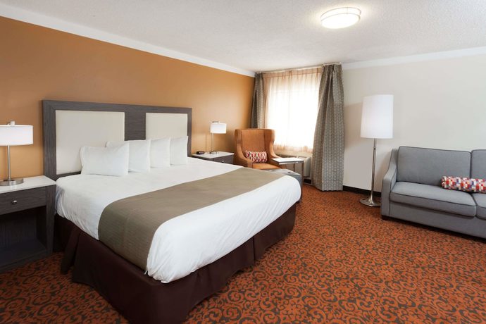 Imagen de la habitación del Hotel Baymont By Wyndham Chicago/alsip. Foto 6
