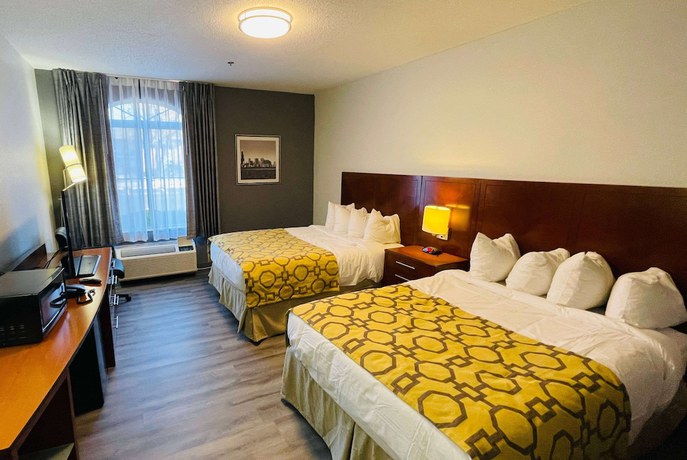 Imagen de la habitación del Hotel Baymont By Wyndham Chicago/calumet City. Foto 8