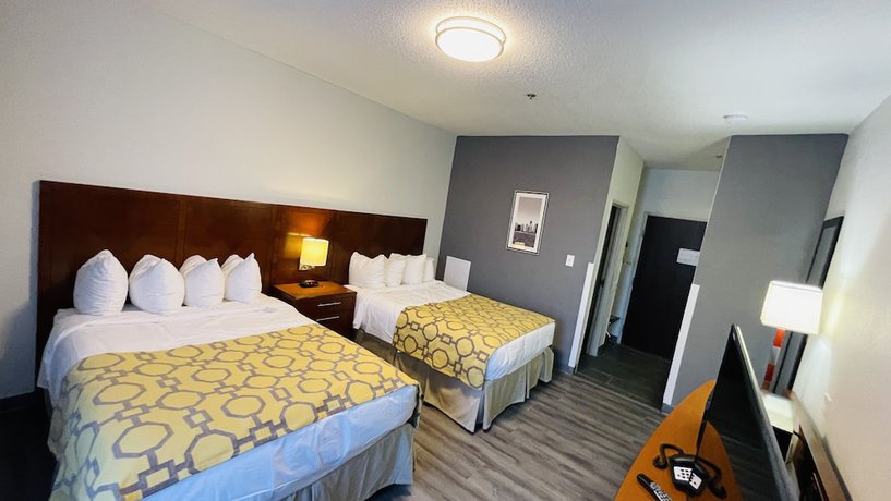 Imagen de la habitación del Hotel Baymont By Wyndham Chicago/calumet City. Foto 9