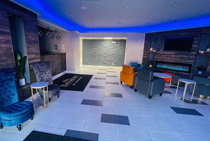 Imagen de los interiores del Hotel Baymont By Wyndham Chicago/calumet City. Foto 17