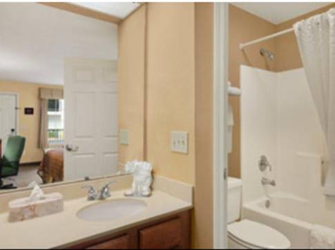 Imagen de la habitación del Hotel Baymont By Wyndham Cleveland. Foto 15