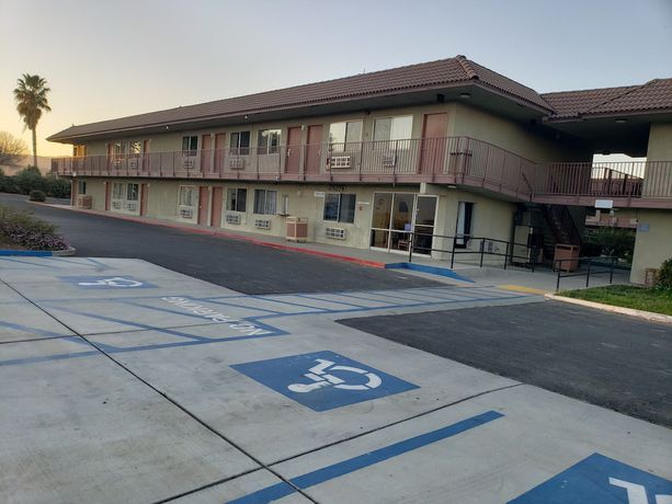 Imagen general del Hotel Baymont By Wyndham Coalinga. Foto 1