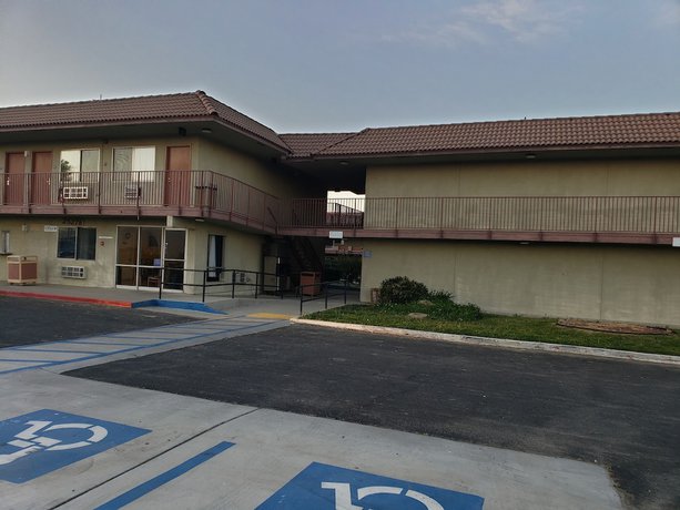 Imagen general del Hotel Baymont By Wyndham Coalinga. Foto 2