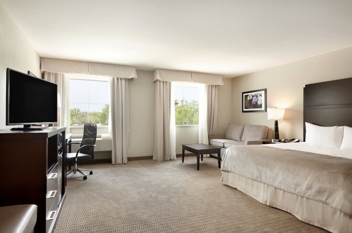 Imagen de la habitación del Hotel Baymont By Wyndham College Station. Foto 15