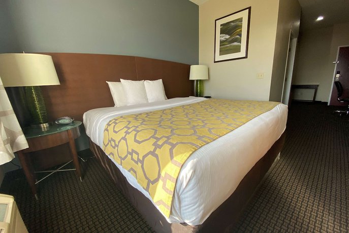 Imagen de la habitación del Hotel Baymont By Wyndham Colorado Springs. Foto 12