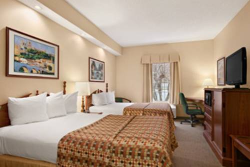 Imagen de la habitación del Hotel Baymont By Wyndham Columbia Maury. Foto 3