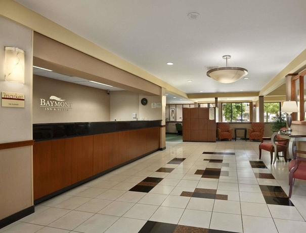 Imagen de los interiores del Hotel Baymont By Wyndham Columbia Northwest. Foto 13