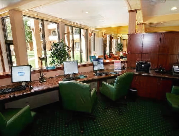 Imagen de los interiores del Hotel Baymont By Wyndham Columbia Northwest. Foto 18