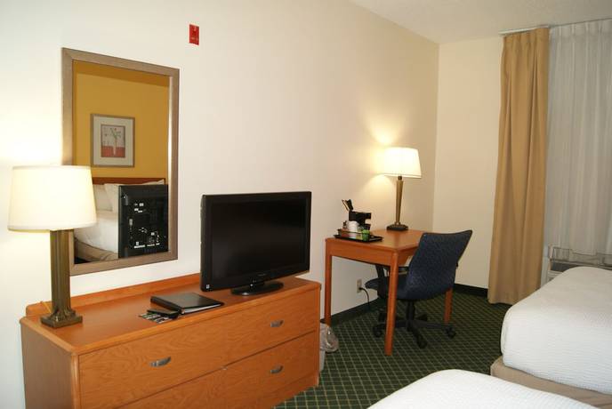 Imagen de la habitación del Hotel Baymont By Wyndham Coon Rapids. Foto 10