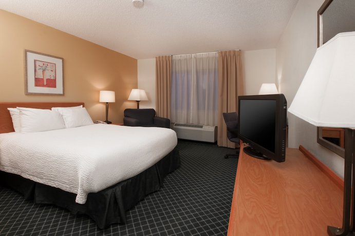 Imagen de la habitación del Hotel Baymont By Wyndham Coon Rapids. Foto 12