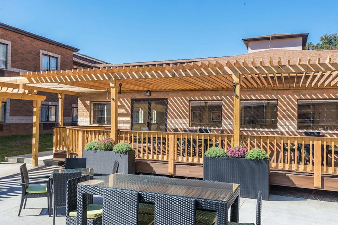 Imagen de los exteriores del Hotel Baymont By Wyndham Copley Akron. Foto 15