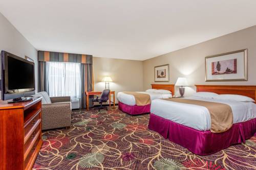 Imagen de la habitación del Hotel Baymont By Wyndham Cornelia. Foto 10