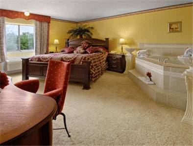 Imagen de la habitación del Hotel Baymont By Wyndham Des Moines North. Foto 7
