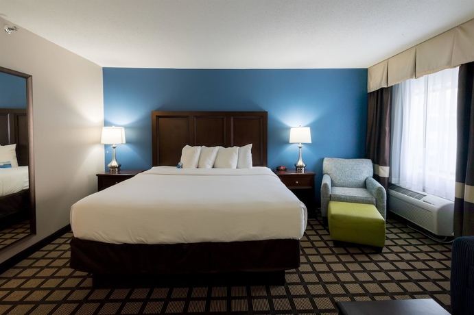 Imagen de la habitación del Hotel Baymont By Wyndham Detroit Airport/romulus. Foto 6