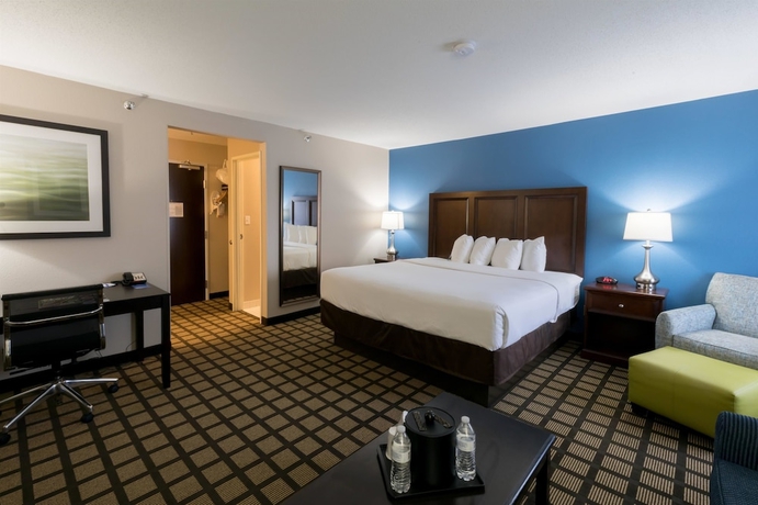 Imagen de la habitación del Hotel Baymont By Wyndham Detroit Airport/romulus. Foto 7