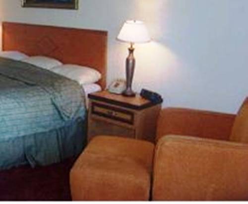 Imagen de la habitación del Hotel Baymont By Wyndham Dothan. Foto 7