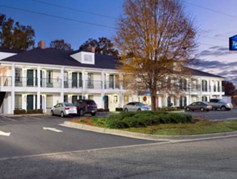 Imagen general del Hotel Baymont By Wyndham Dublin. Foto 1