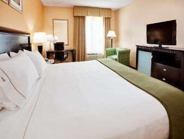 Imagen de la habitación del Hotel Baymont By Wyndham East Windsor Bradley Airport. Foto 3