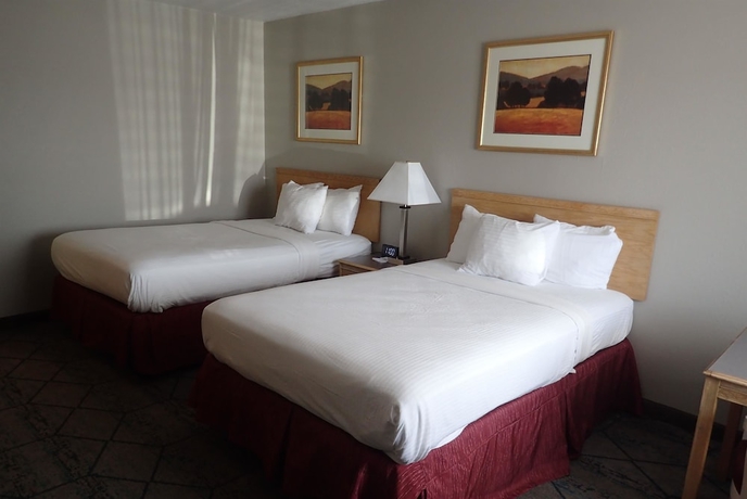 Imagen de la habitación del Hotel Baymont By Wyndham Effingham. Foto 9