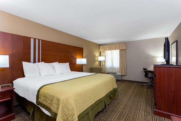 Imagen de la habitación del Hotel Baymont By Wyndham Elkhart. Foto 6