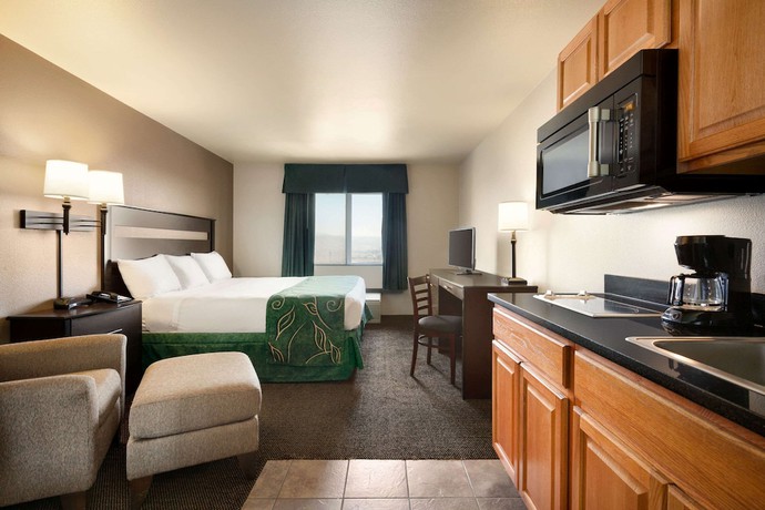 Imagen de la habitación del Hotel Baymont By Wyndham Elko. Foto 10