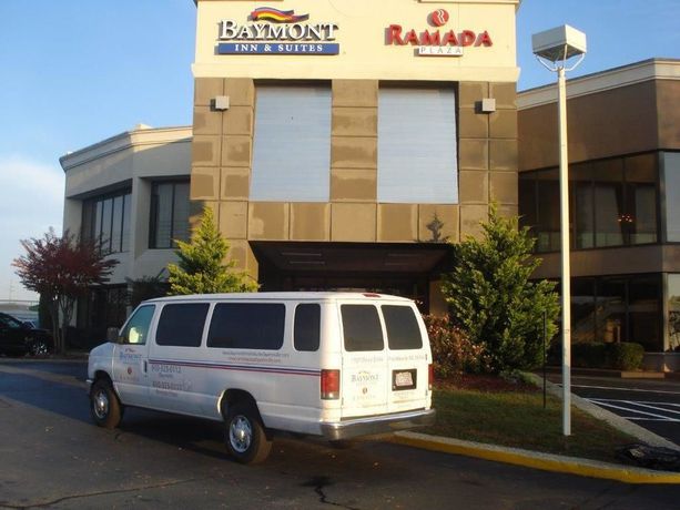 Imagen de los interiores del Hotel Baymont By Wyndham Fayetteville Fort Bragg Area. Foto 9