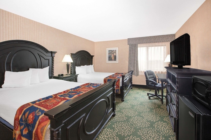 Imagen de la habitación del Hotel Baymont By Wyndham Flint. Foto 12