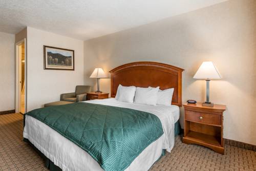 Imagen de la habitación del Hotel Baymont By Wyndham Fort Morgan. Foto 6