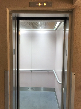 Imagen de los interiores del Hotel Baymont By Wyndham Fort Walton Beach Mary Esther. Foto 17