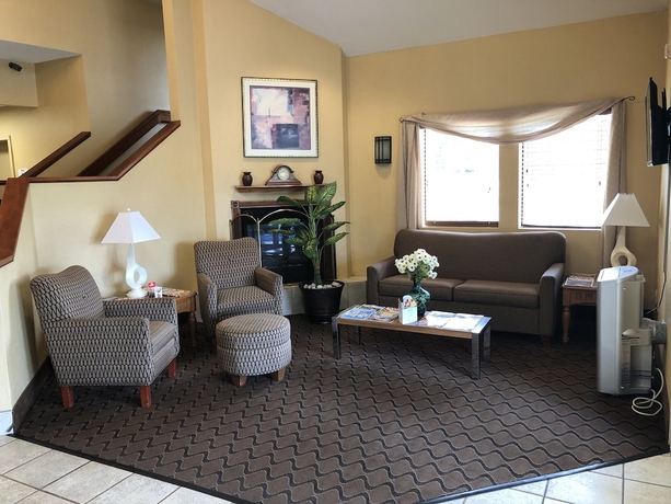 Imagen de los interiores del Hotel Baymont By Wyndham Fort Wayne. Foto 16
