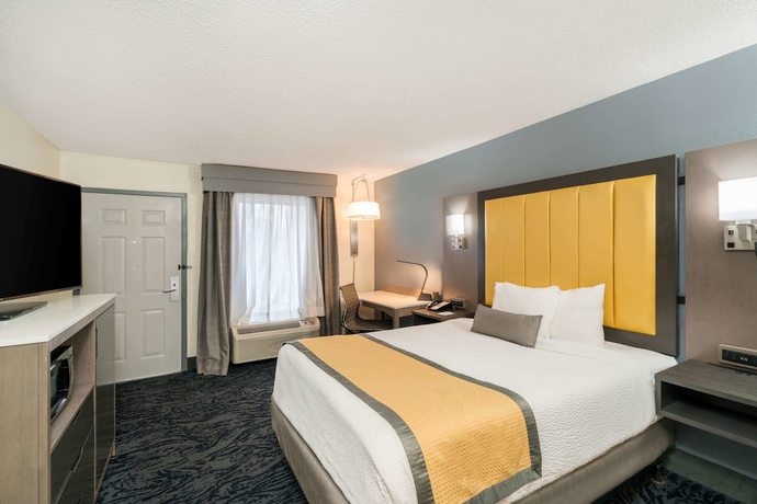 Imagen de la habitación del Hotel Baymont By Wyndham Franklin/cool Springs. Foto 2