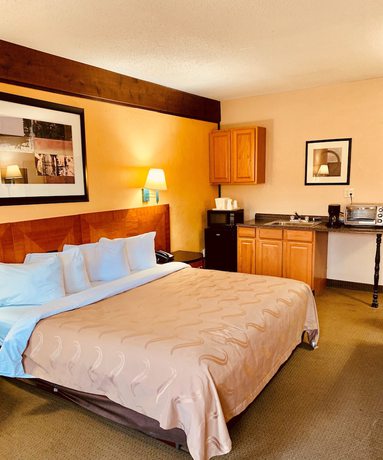 Imagen de la habitación del Hotel Baymont By Wyndham Front Royal Near Shenandoah National Park. Foto 14