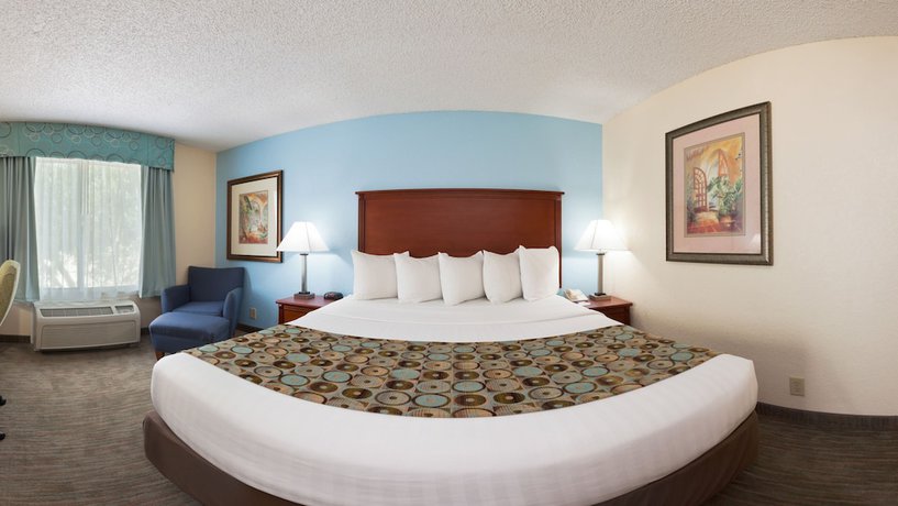 Imagen de la habitación del Hotel Baymont By Wyndham Gainesville I-75. Foto 2