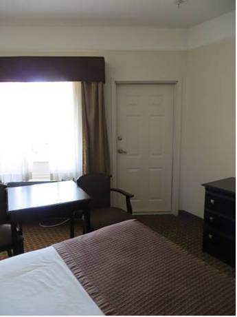 Imagen de la habitación del Hotel Baymont By Wyndham Galveston. Foto 3