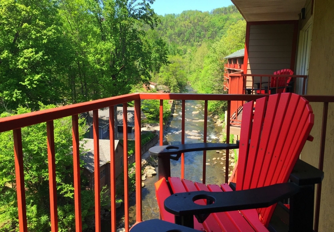 Imagen de la habitación del Hotel Baymont By Wyndham Gatlinburg On The River. Foto 8