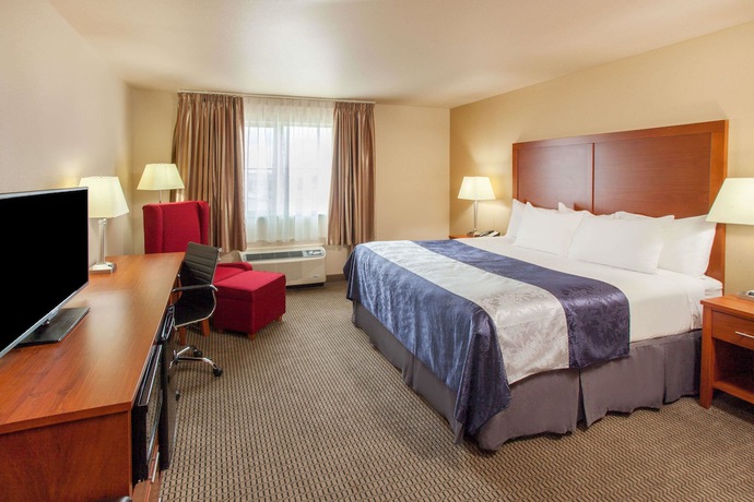 Imagen de la habitación del Hotel Baymont By Wyndham Grand Forks. Foto 16