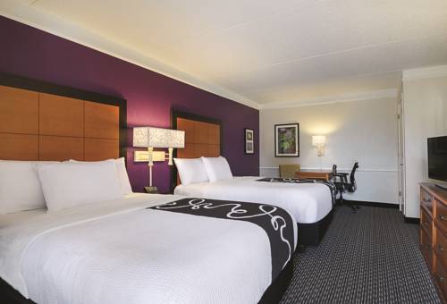 Imagen de la habitación del Hotel Baymont By Wyndham Greenville Woodruff Rd. Foto 9