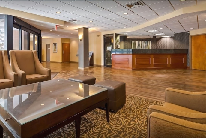 Imagen de los interiores del Hotel Baymont By Wyndham Groton/mystic. Foto 11